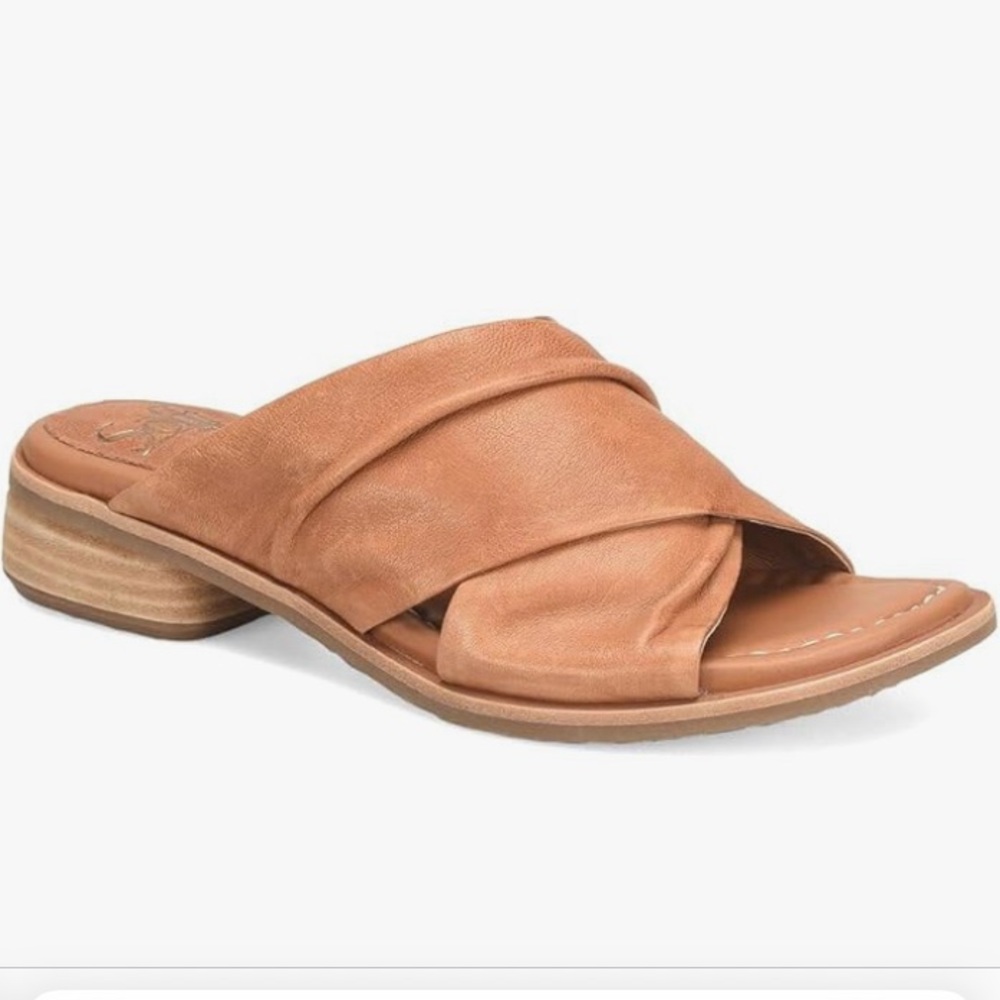 Sofft Women's Cognac Leather Crossover Slide Sandals